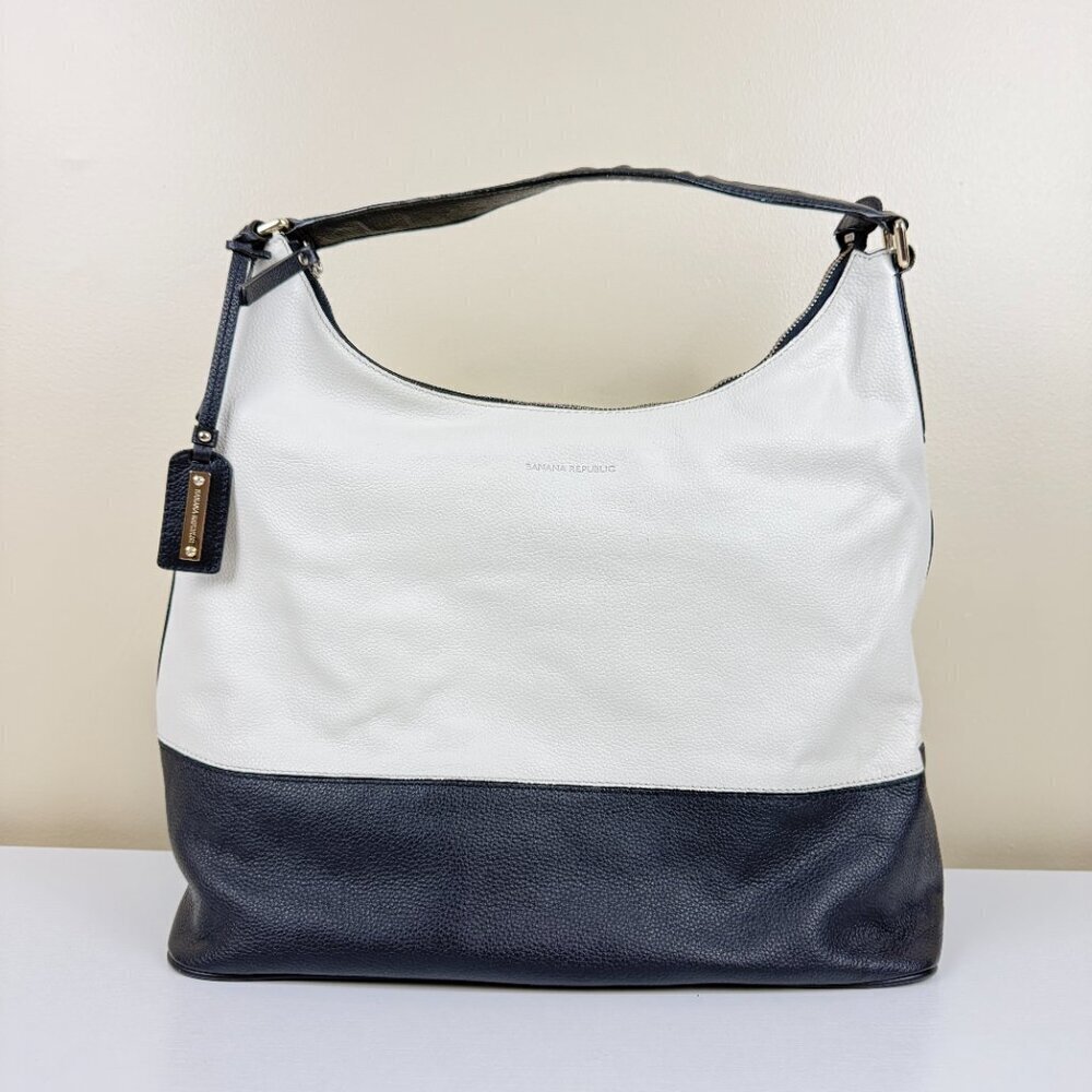 EUC Banana Republic Parkside Hobo Bag in White and Black Leather